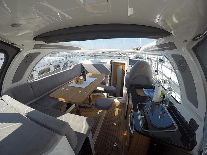 Book yachts online - motorboat - Marex 320 Aft Cabin Cruiser - NEW 2023! - rent