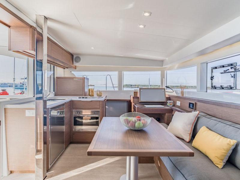 Book yachts online - catamaran - Lagoon 40 - NEW 2023! - rent