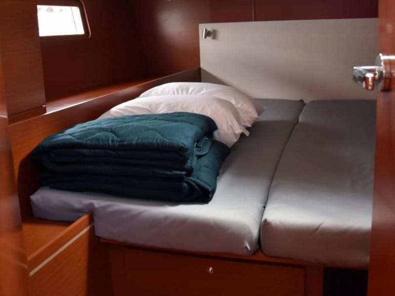 Book yachts online - sailboat - Oceanis 51.1 - ANTONIOS - rent