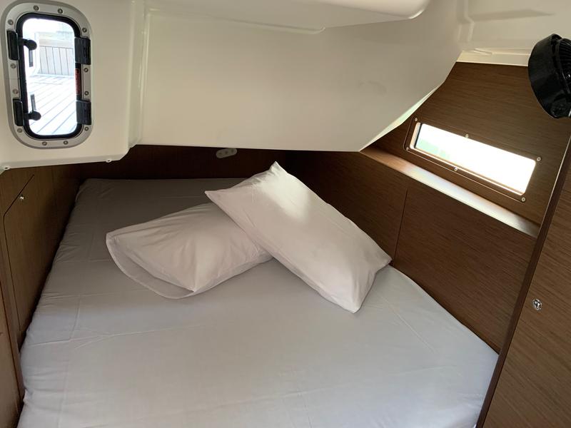 Book yachts online - sailboat - Oceanis 40.1 - AVRA - rent