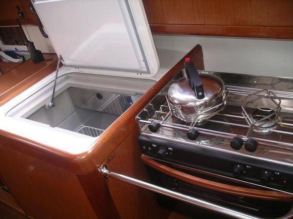 Book yachts online - sailboat - Oceanis 40 - OCEANIS 40 (2009) - VOL - rent