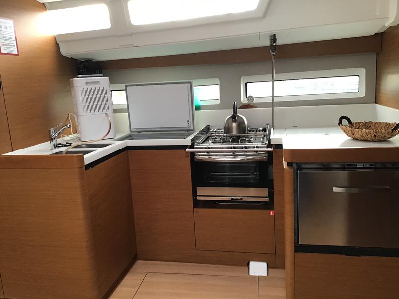 Book yachts online - sailboat - Sun Odyssey 490 - SUN ODYSSEY 490 (2019) - VOL - rent