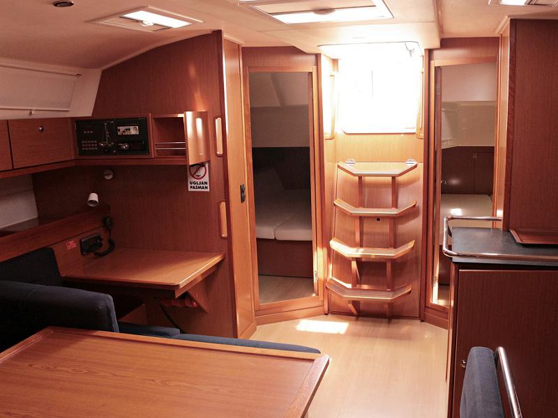 Book yachts online - sailboat - BAVARIA C 45 BT - SOPHIA - rent