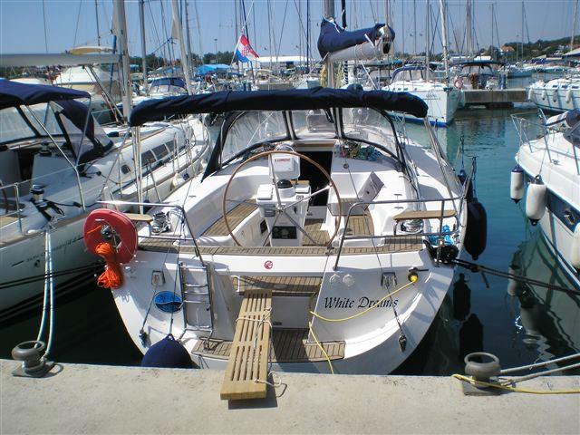 Book yachts online - sailboat - EMINENCE 40 BT - WHITE DREAMS - rent