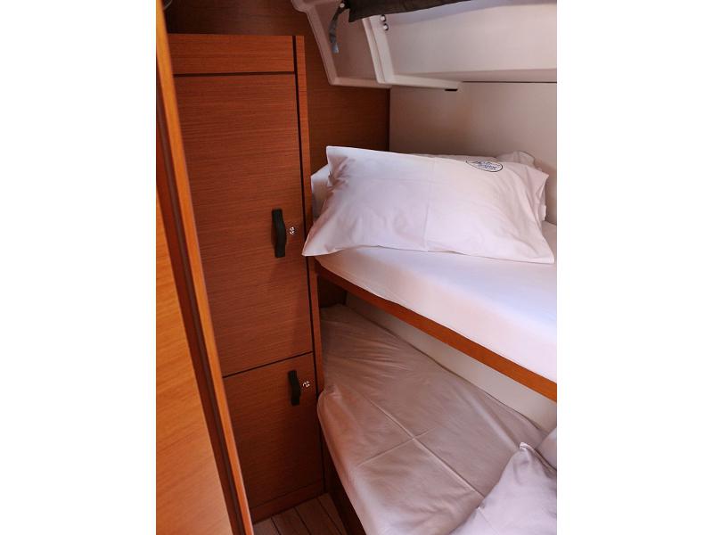 Book yachts online - sailboat - JEANNEAU 54 BT - MYSTIC DREAMS - rent