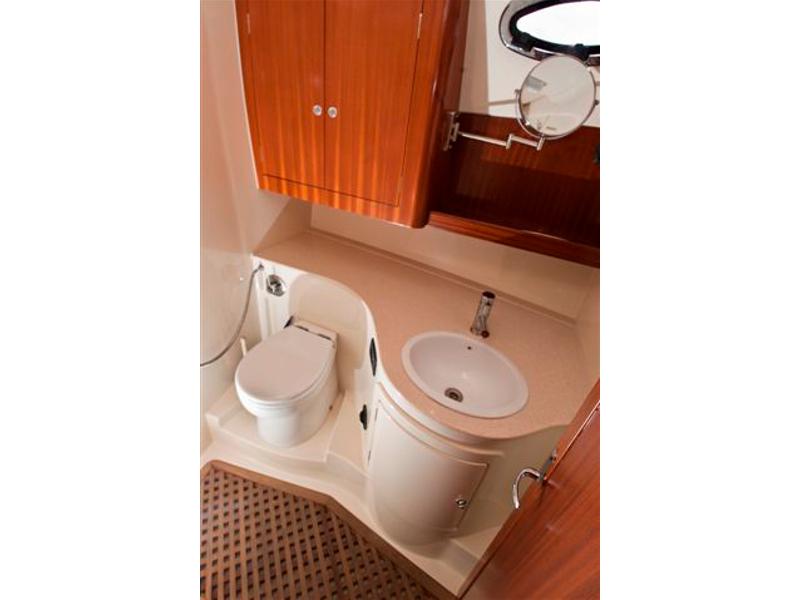 Book yachts online - motorboat - ADRIANA 44 BT (12) - FRANKA - rent