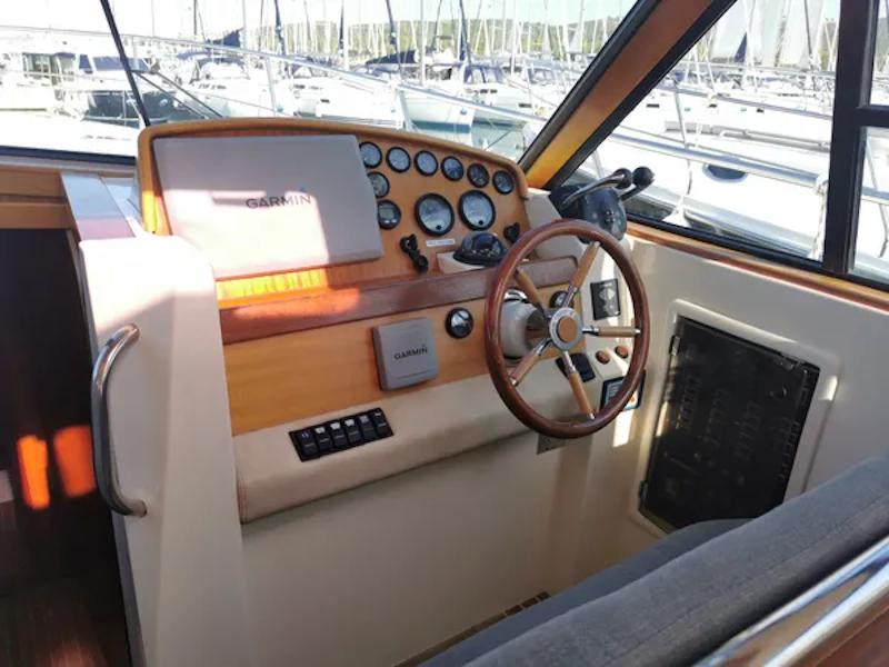 Book yachts online - motorboat - Adriana 44 BT (20) - ROBERTA - rent