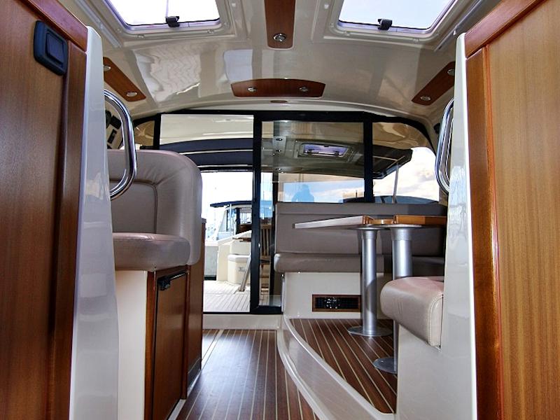 Book yachts online - motorboat - Adriana 44 BT (20) - ROBERTA - rent