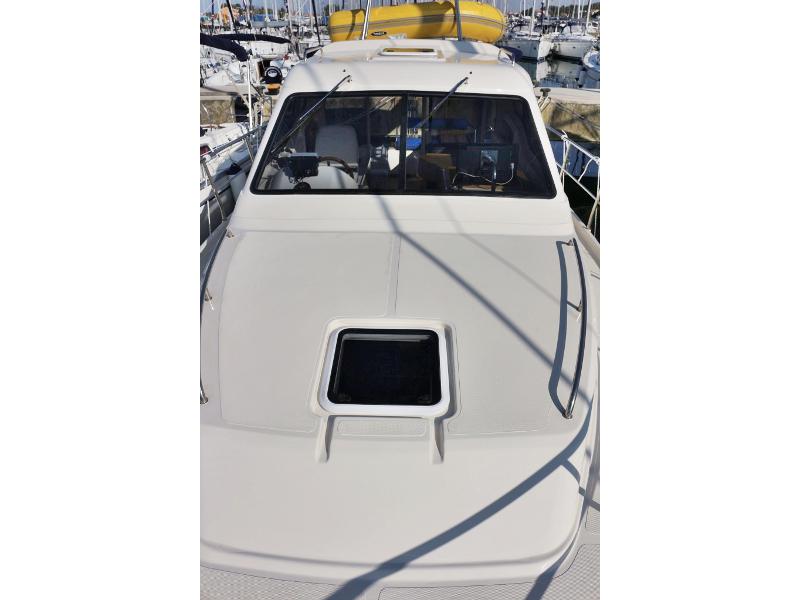 Book yachts online - motorboat - VEKTOR 950 BT (15) - BAVA - rent