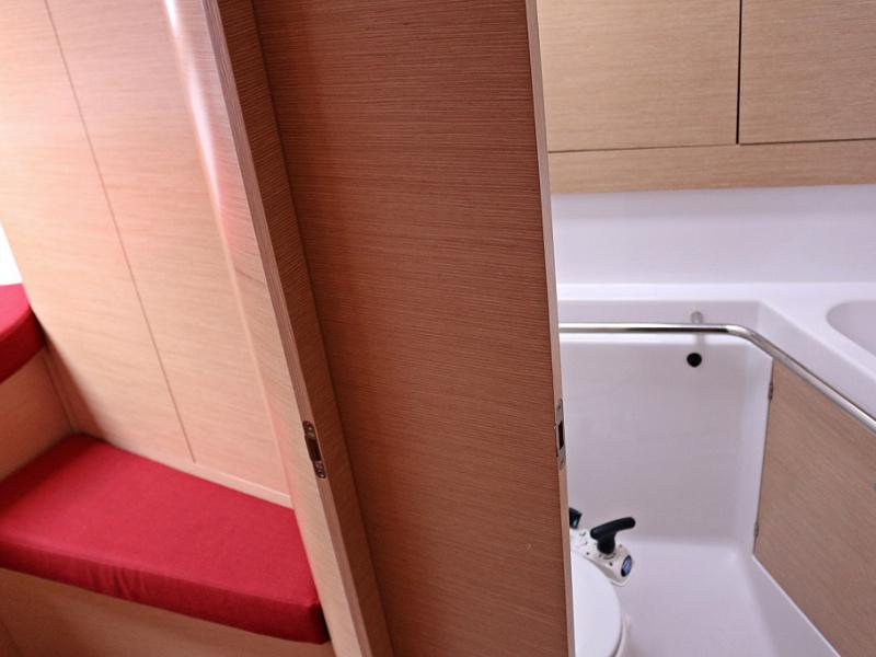 Book yachts online - sailboat - ELAN 444 Impression BT - SAGITTA - rent