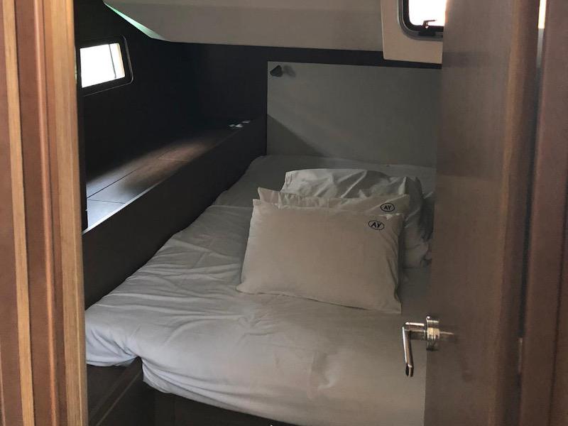 Book yachts online - sailboat - OCEANIS 51.1 BT (20) - PEARL DREAMS - rent