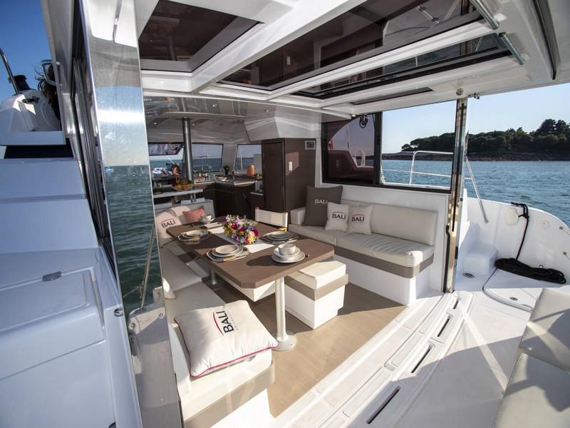 Book yachts online - catamaran - Bali Catspace - MAYA BAY 4 - rent