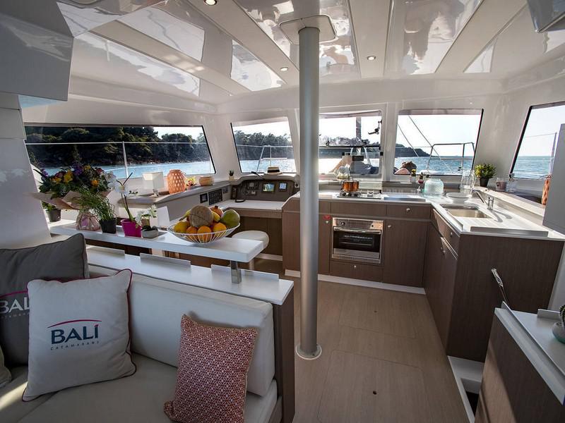 Book yachts online - catamaran - Bali Catspace - MAYA BAY 4 - rent