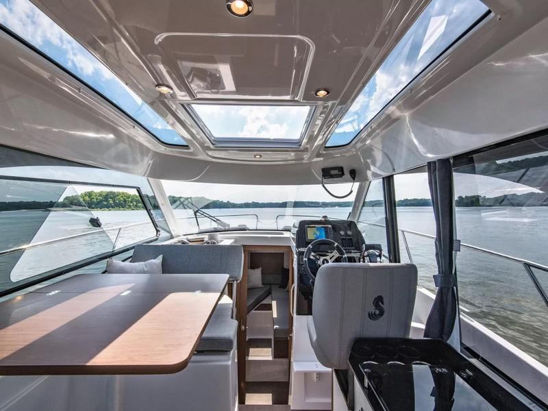 Book yachts online - motorboat - Antares 9 OB - ARYA - rent