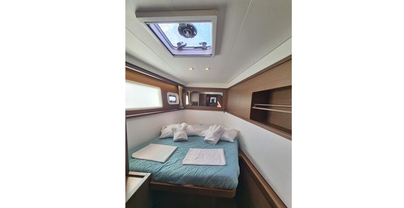 Book yachts online - catamaran - Lagoon 450F - Lalouche - rent