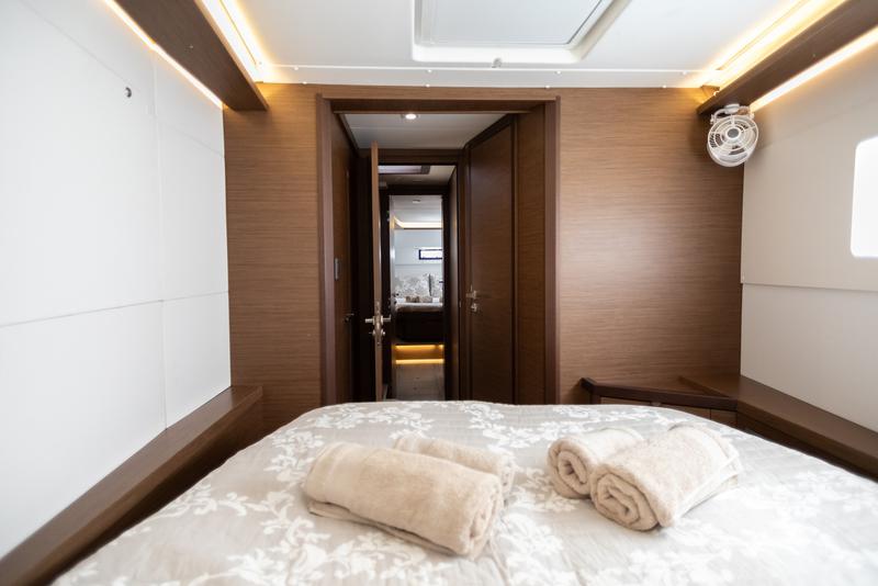 Book yachts online - catamaran - Lagoon 46 - El Marita Brand New 2021 A/C &amp; Generator Skippered - rent