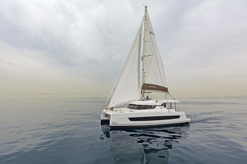 Book yachts online - catamaran - Bali Catspace - MEDITEO - rent