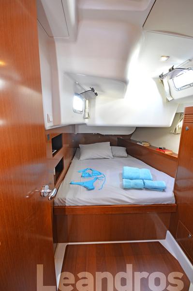 Book yachts online - sailboat - Oceanis 50 Family A/C &amp; GEN - Leandros - rent