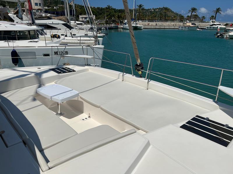 Book yachts online - catamaran - Bali 4.0 - Tesla - rent