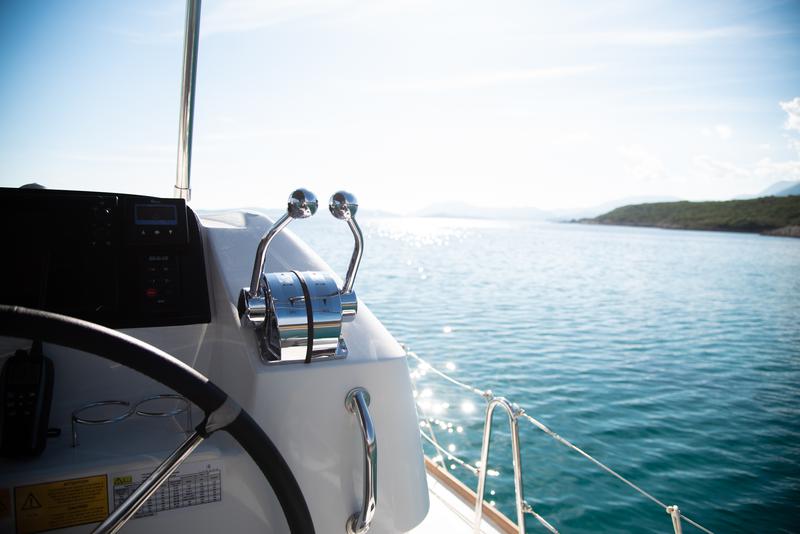 Book yachts online - catamaran - Lagoon 40 - Trinacria - rent