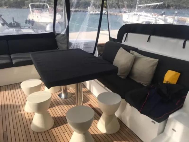 Book yachts online - catamaran - Lagoon 50 - Baten Kaitos II  (A/C, WM, Generator, Tender Lift, Inverter) - rent