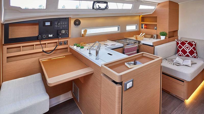 Book yachts online - sailboat - Sunsail 410 - Sunsail 410 (2022) - rent