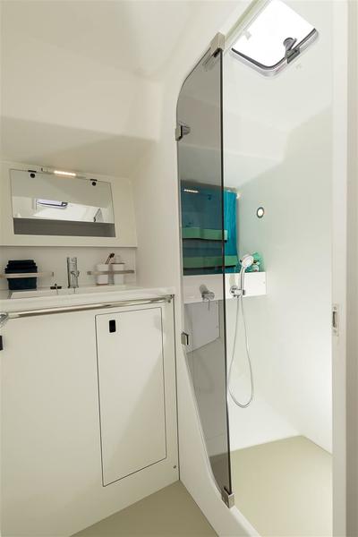 Book yachts online - sailboat - Pogo 44 - Hecladapi - rent