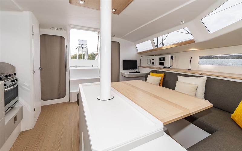 Book yachts online - sailboat - Pogo 44 - Hecladapi - rent