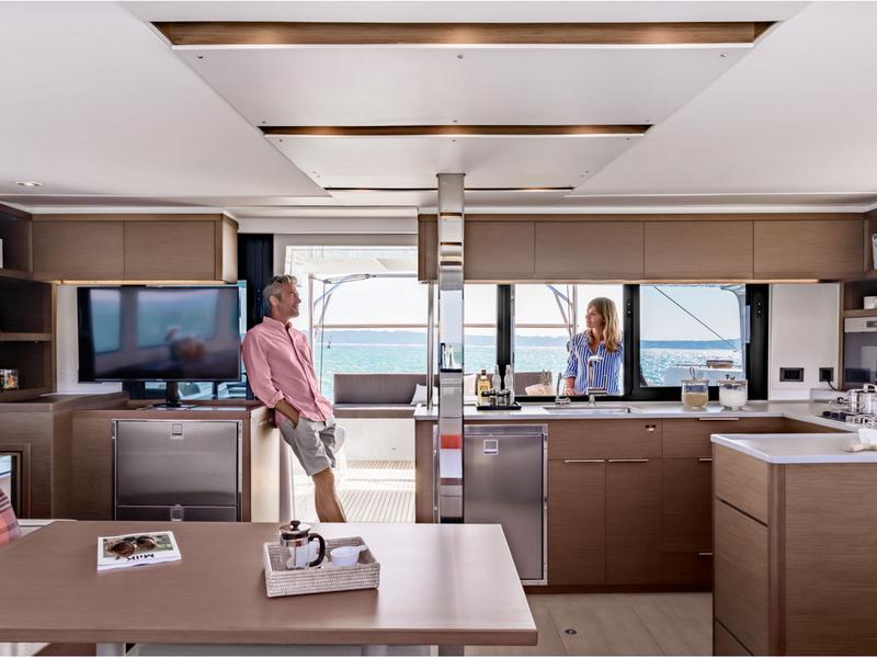 Book yachts online - catamaran - Lagoon 46 - MOONDANCE (A/C , generator,watermaker) Skippered Only  - rent