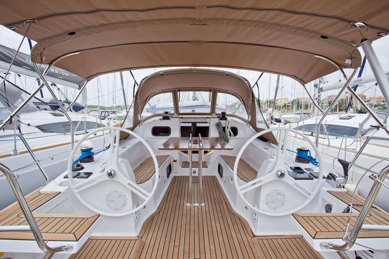 Book yachts online - sailboat - Elan Impression 40 - Silente - rent