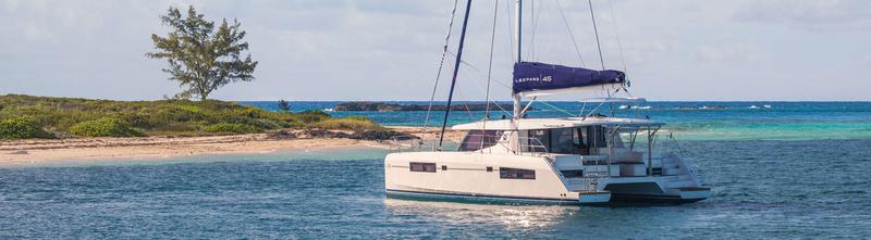 Book yachts online - catamaran - Leopard 45 - Manaphy - rent
