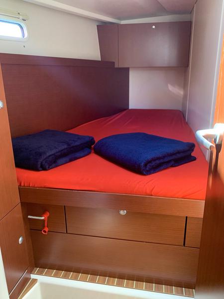 Book yachts online - sailboat - Hanse 445 - 4 cabin - Aldebaran - rent