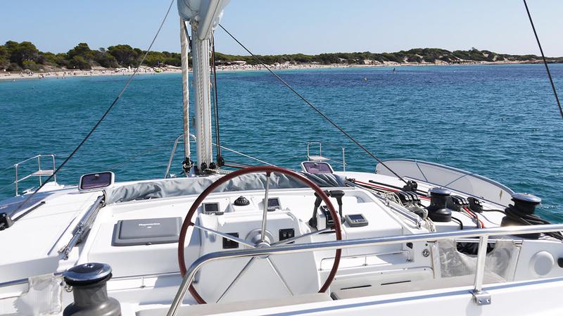 Book yachts online - catamaran - Lagoon 440 - Atlantis - rent