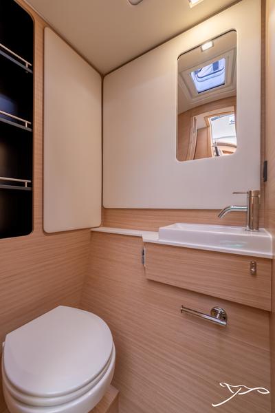 Book yachts online - catamaran - Nautitech 44 Open - Shambala - rent