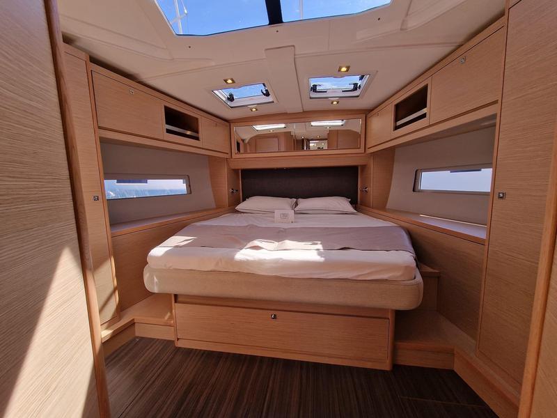 Book yachts online - sailboat - Dufour 470 - Salty - rent