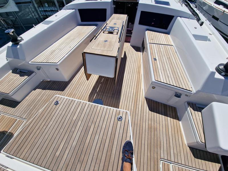 Book yachts online - sailboat - Dufour 470 - Salty - rent