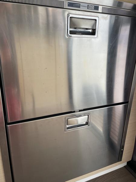 Book yachts online - catamaran - Lucia 40 - Petit Monde - rent