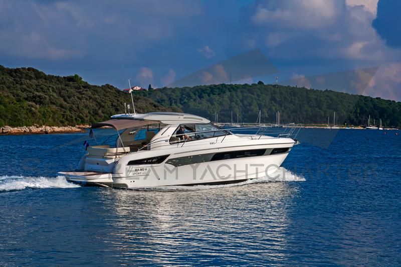 Book yachts online - motorboat - Bavaria S40 HT - Sun Dreamer - rent