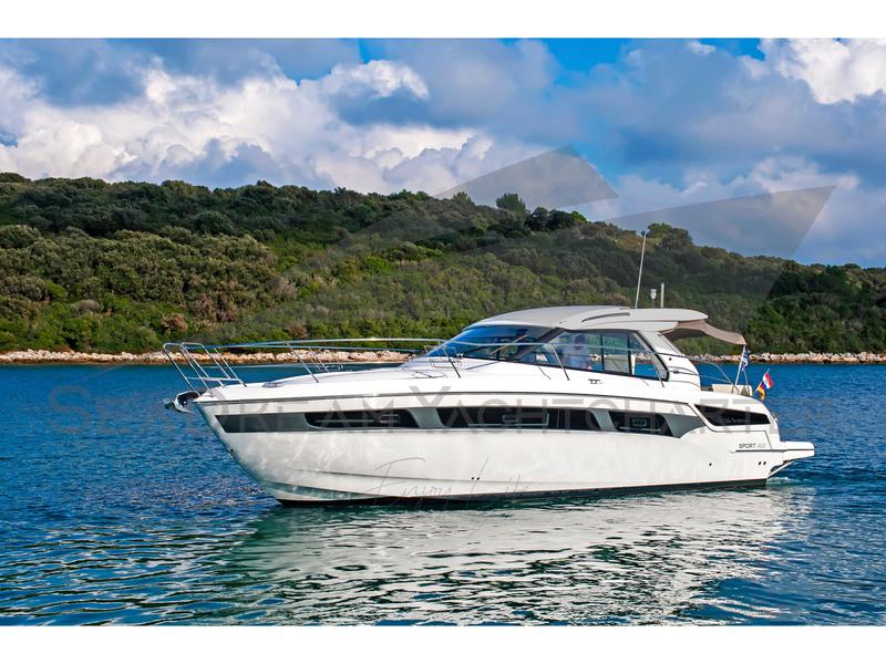 Book yachts online - motorboat - Bavaria S40 HT - Sun Dreamer - rent