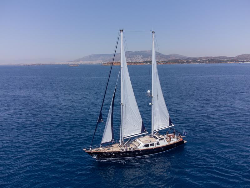 Book yachts online - other - CCYD 85 - Spirit L - rent