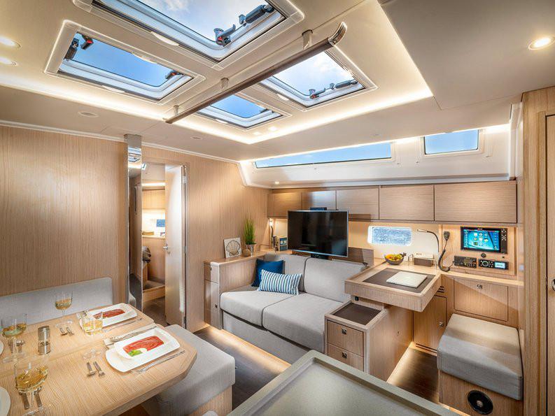 Book yachts online - sailboat - Bavaria C50 - Vela  - rent