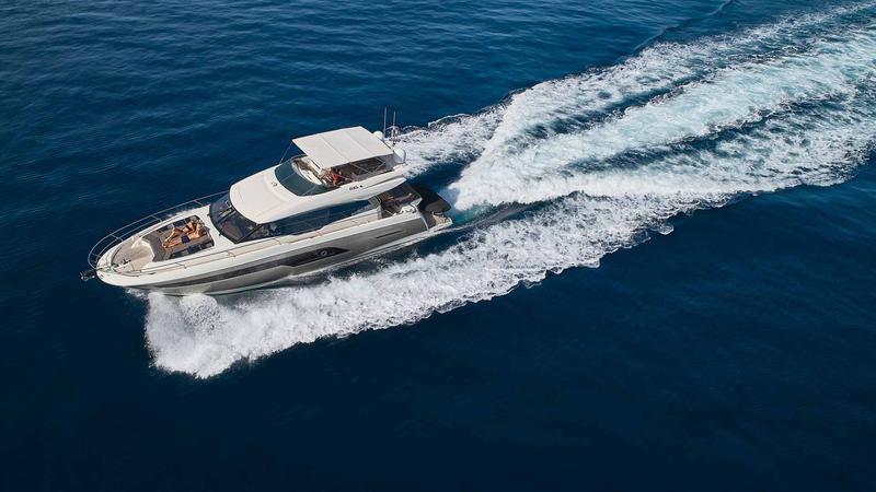 Book yachts online - motorboat - Prestige 630S - Simull - rent