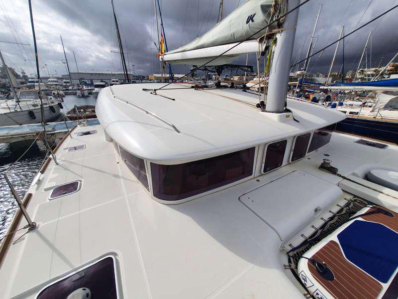 Book yachts online - catamaran - Lagoon 400 - Mia - rent