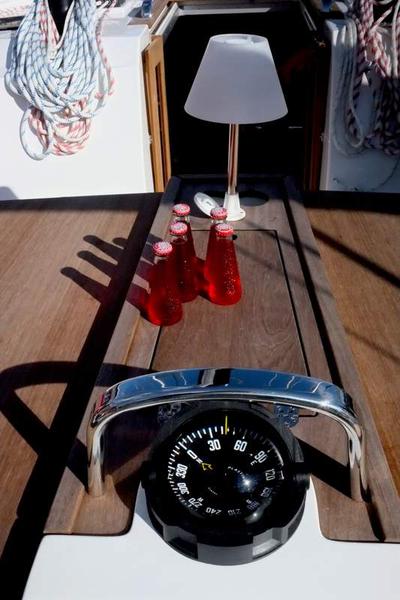 Book yachts online - sailboat - Bavaria 46 Cruiser - Sibylla - rent