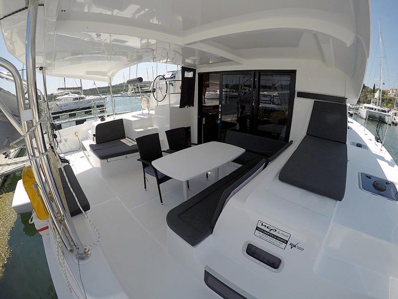 Book yachts online - catamaran - Lagoon 42 - ABBA - rent