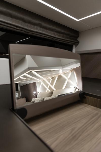 Book yachts online - motorboat - Galeon 440 Fly - FGstar Mini - rent