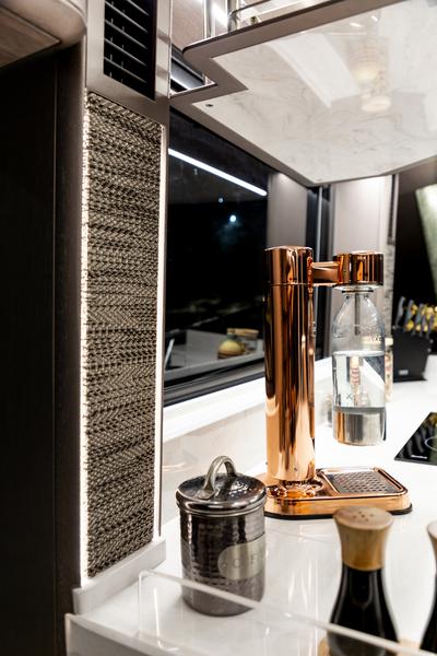 Book yachts online - motorboat - Galeon 440 Fly - FGstar Mini - rent