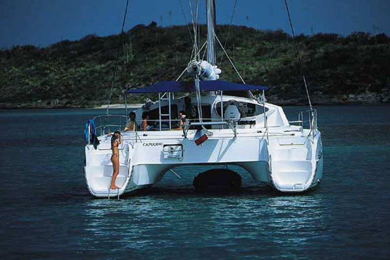 Book yachts online - False - Belize 43 (4Cab) - Piropo (Radazul) - rent
