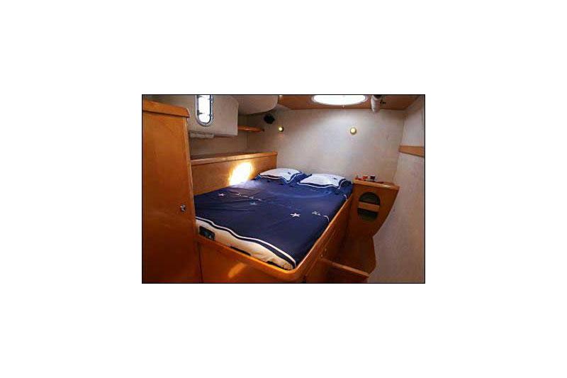 Book yachts online - False - Belize 43 (4Cab) - Piropo (Radazul) - rent