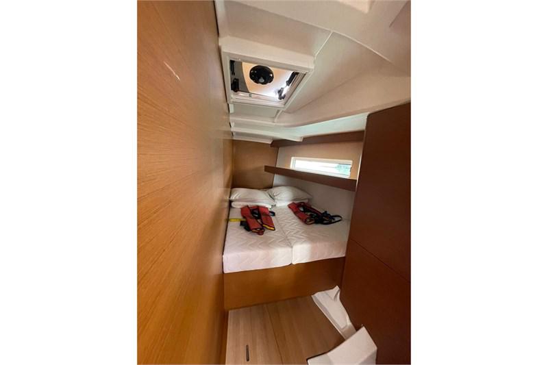 Book yachts online - False - Sun Odyssey 440 (4cab) - Alboran Amaretto (Radazul) - rent